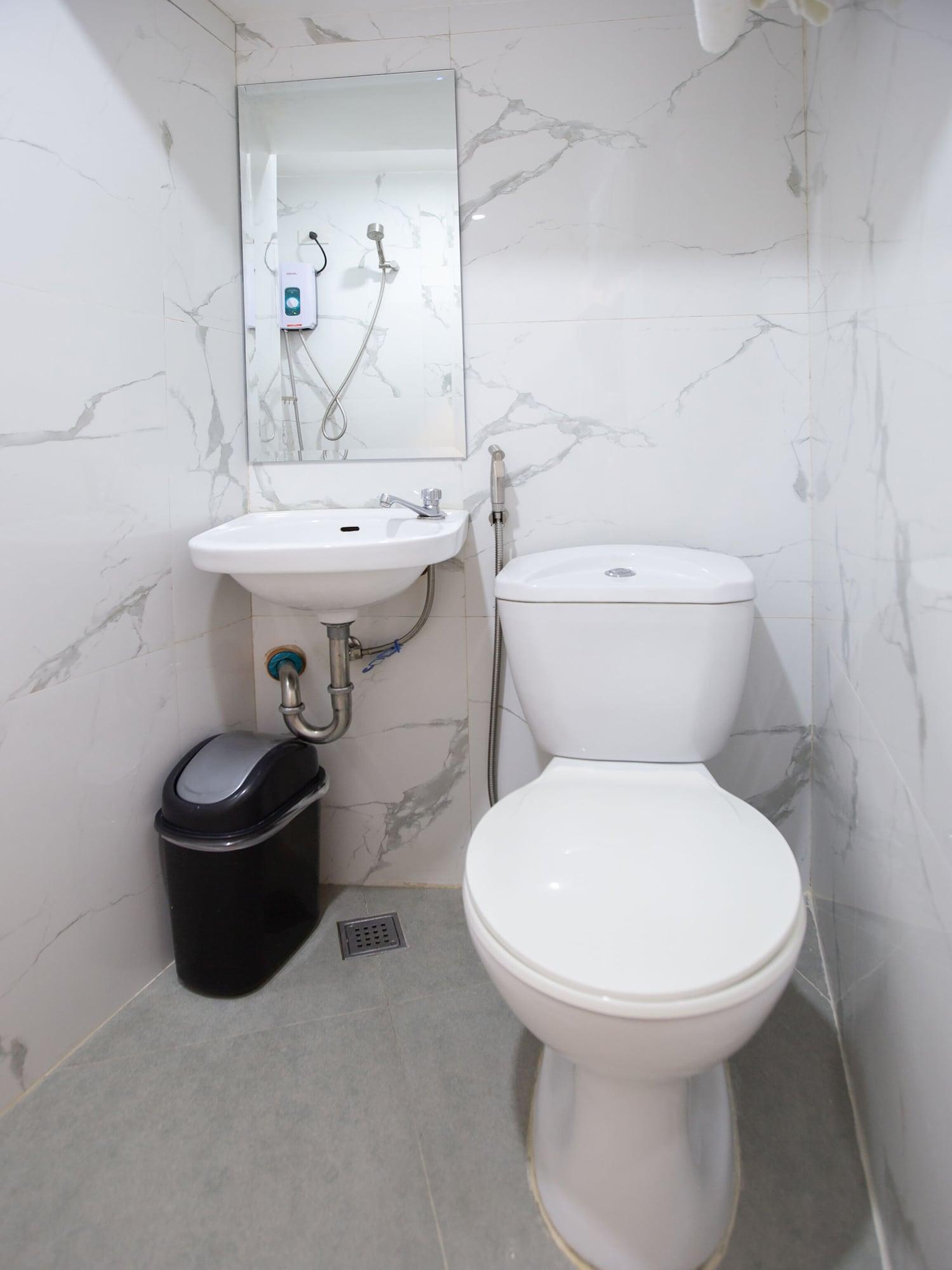 Circuit Hostel Макати Экстерьер фото