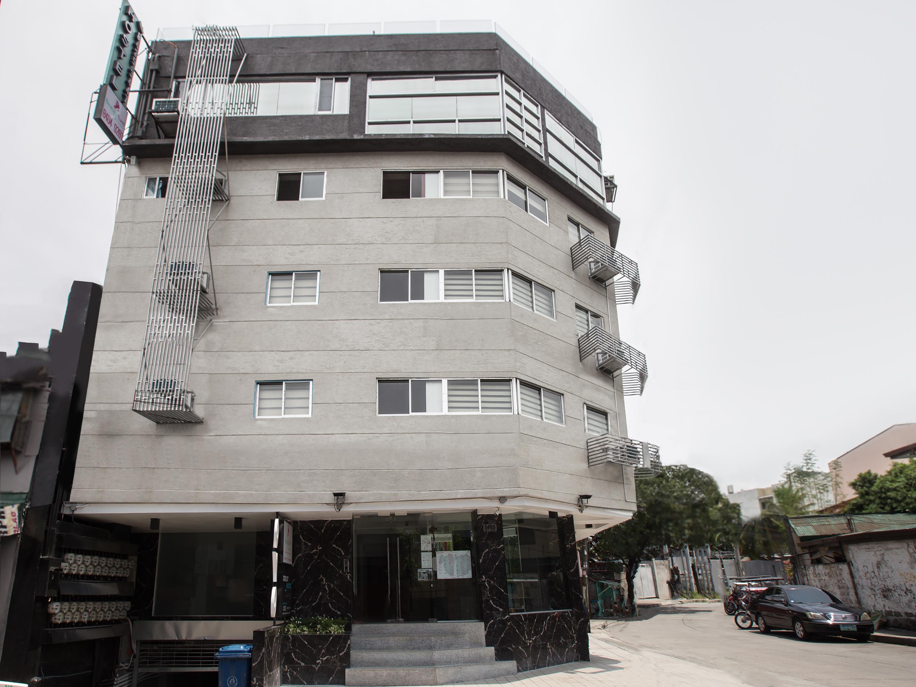 Circuit Hostel Макати Экстерьер фото
